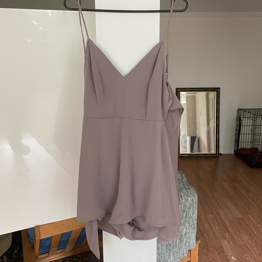 NWT back tie romper